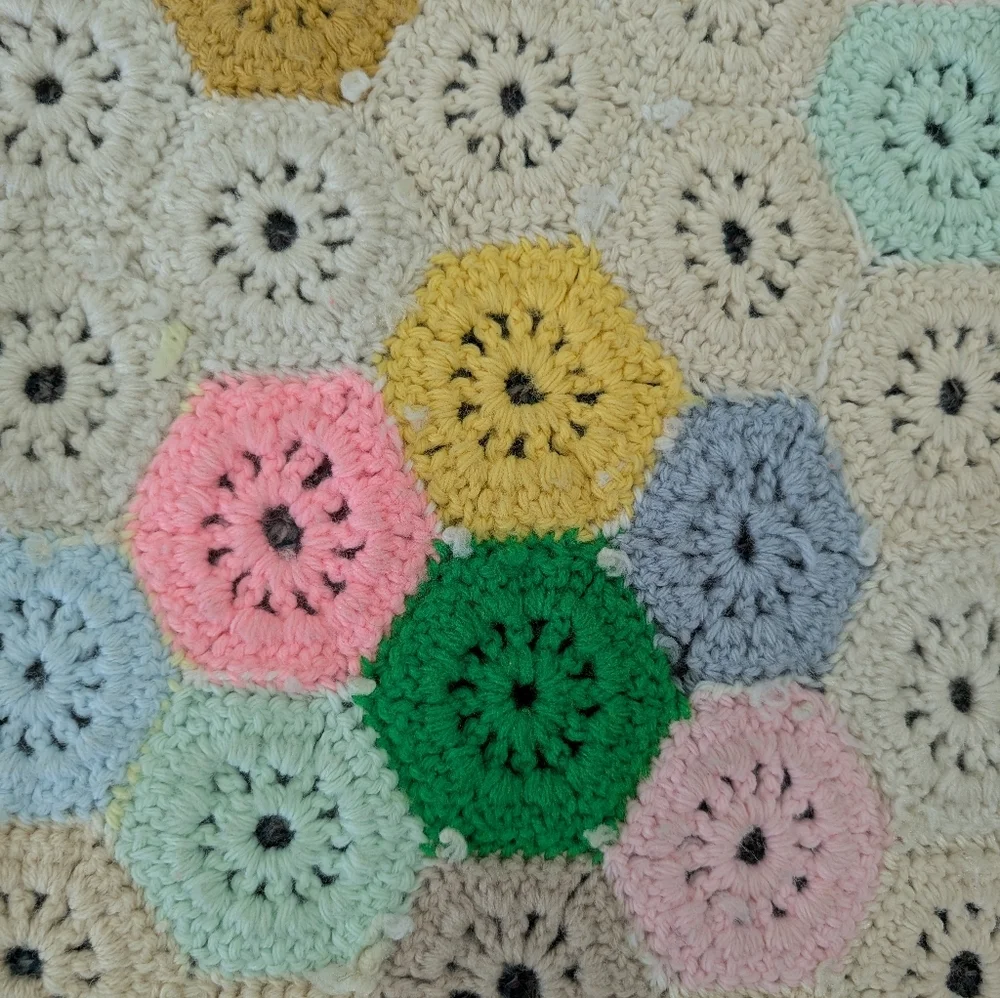 Vintage Handmade Honeycomb Crochet Granny Square Afghan Throw Blanket
